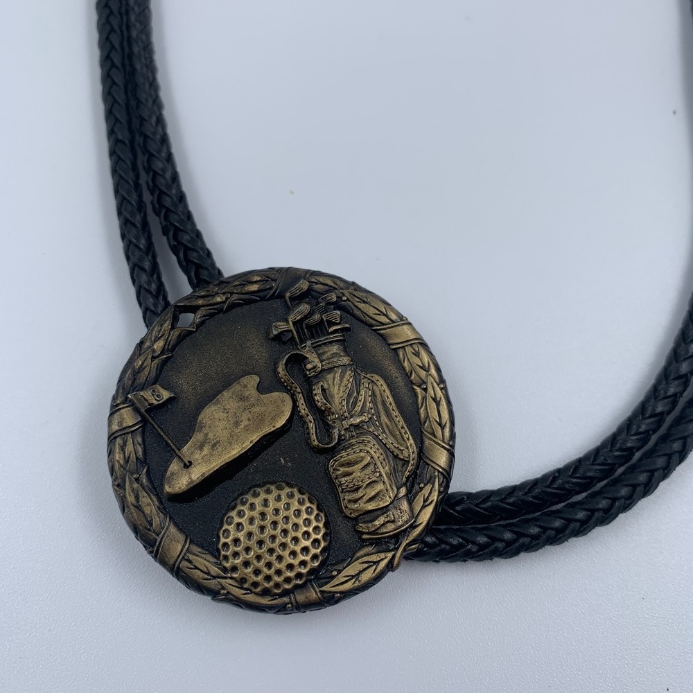 Vintage Golf Bag‎ & 18th Green Bolo Tie